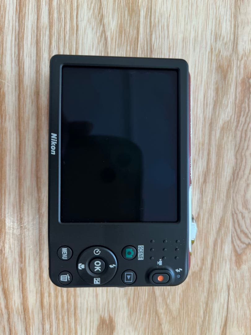 Nikon COOLPIX L30 レッド