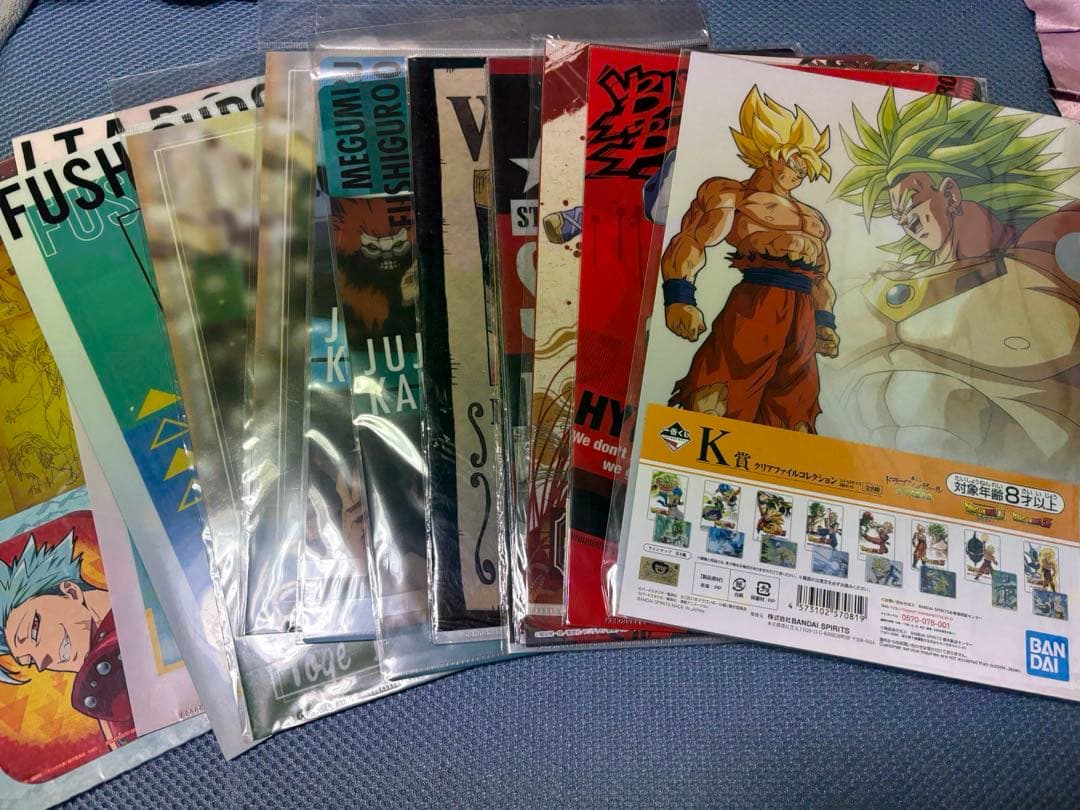 142枚セット アニメ クリアファイル まとめ売り！激安！ ダンボール発送