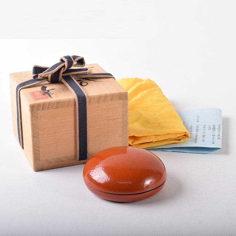 茶道具　田中重希作　朱塗　香合　共布共箱　V　8183