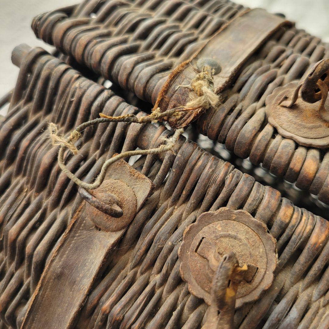 フランス　アンティーク　パニエ　蓋付き