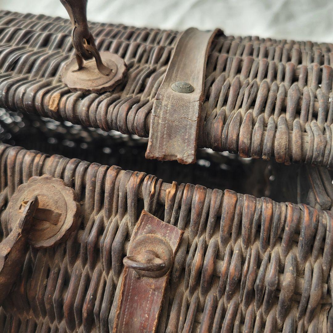 フランス　アンティーク　パニエ　蓋付き