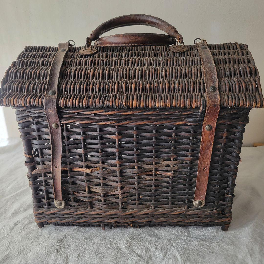 フランス　アンティーク　パニエ　蓋付き