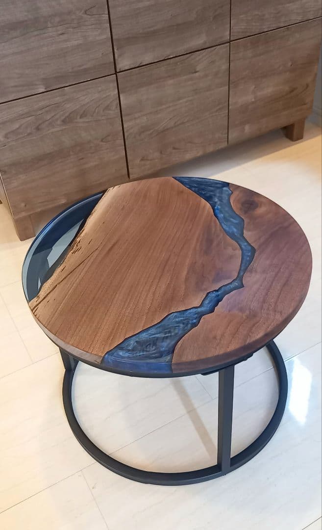 レジンテーブル　リバーテーブル　丸テーブル　コーヒーテーブル　サイドテーブル