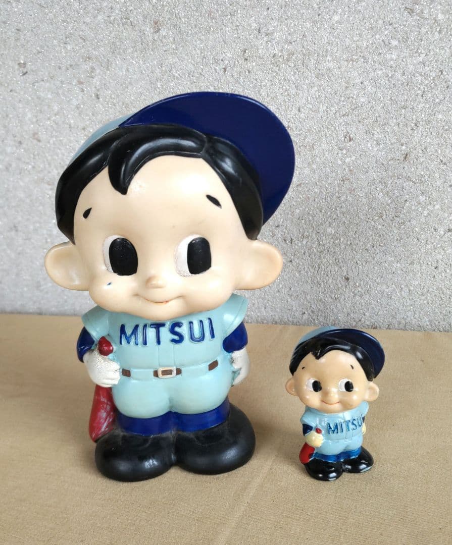 希少！三井銀行カウンター野球坊や貯金箱