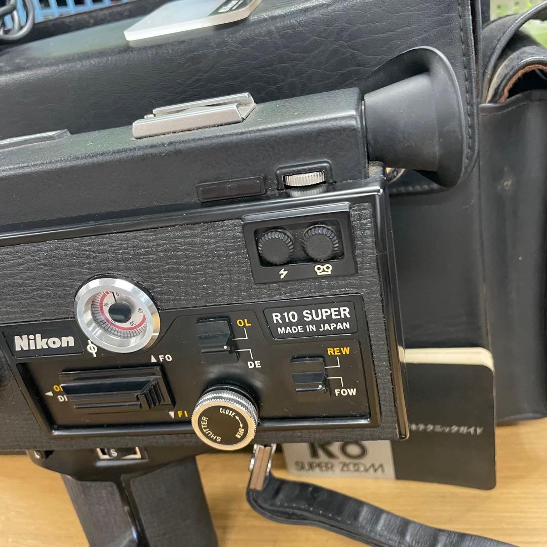 概ね美品 Nikon R10 Super 8mmフィルムカメラ