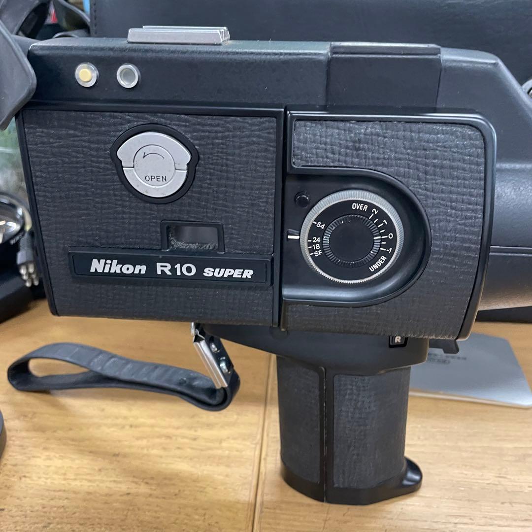 概ね美品 Nikon R10 Super 8mmフィルムカメラ