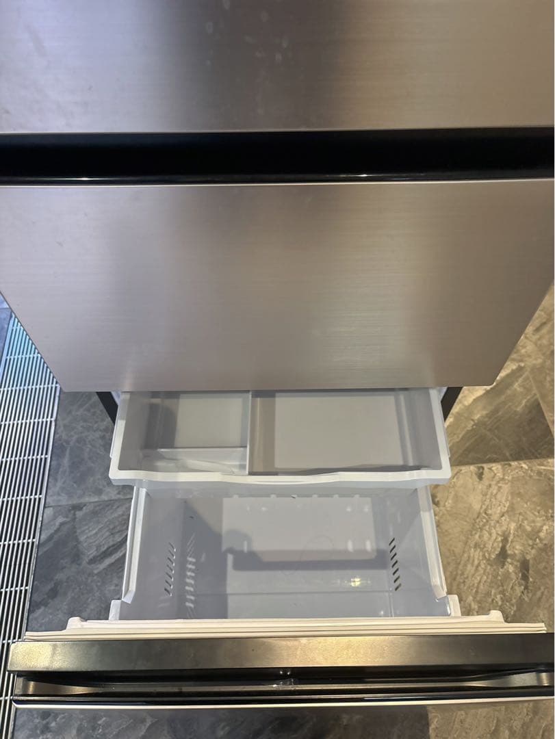 HITACHI 日立 ノンフロン冷凍冷蔵庫 R-V32SV 2023年製