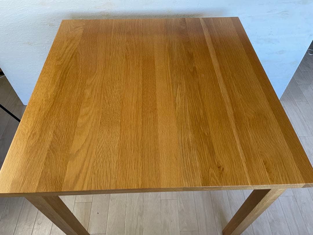 ［特価！無印良品］ダイニングテーブル　オーク無垢材 80cm×80cm