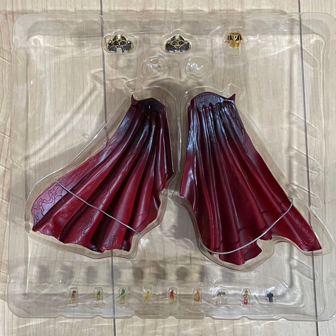 S.I.C 仮面ライダーキバ　エンペラーフォーム　フィギュア