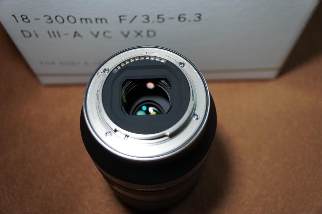レンズ(ズーム) TAMRON18-300mm F/3.5-6.3 Di III-A VC VXD