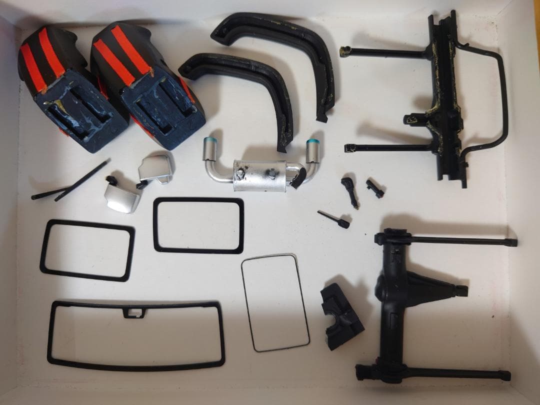 スズキ ジムニー 1/18 イグニッションモデル ジャンク T25040209