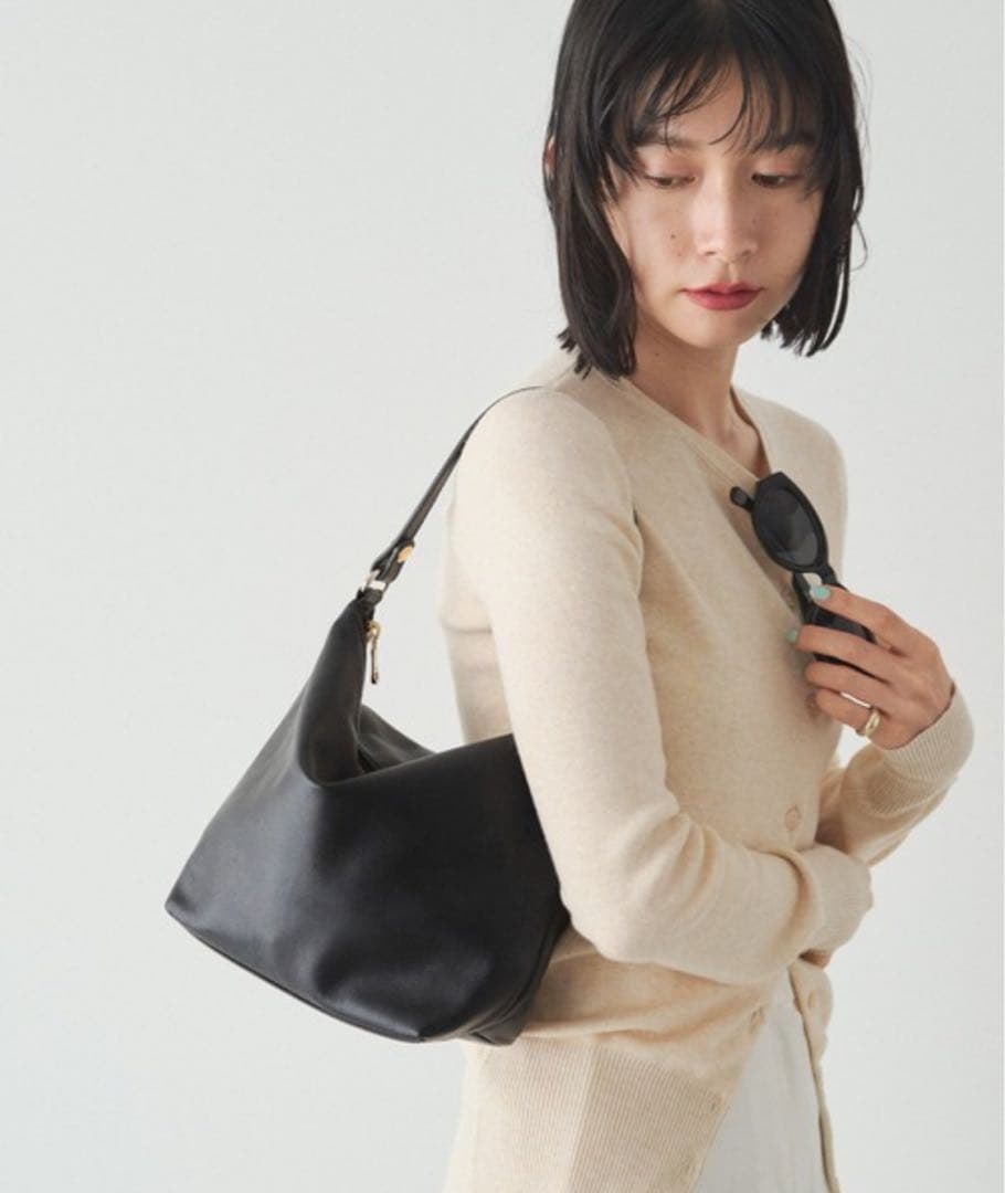 ★極美品★russet本革軽量 2wayソフトレザーシンプルショルダーバッグ