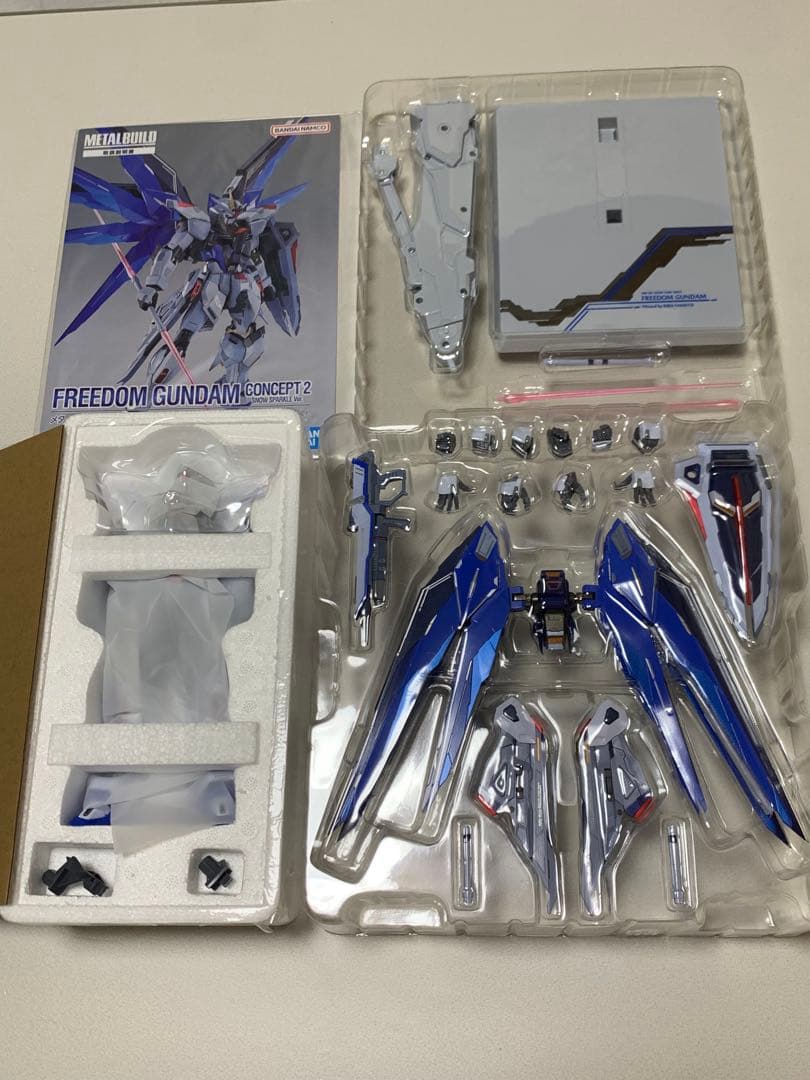 LBUILD フリーダムガンダムconcept2