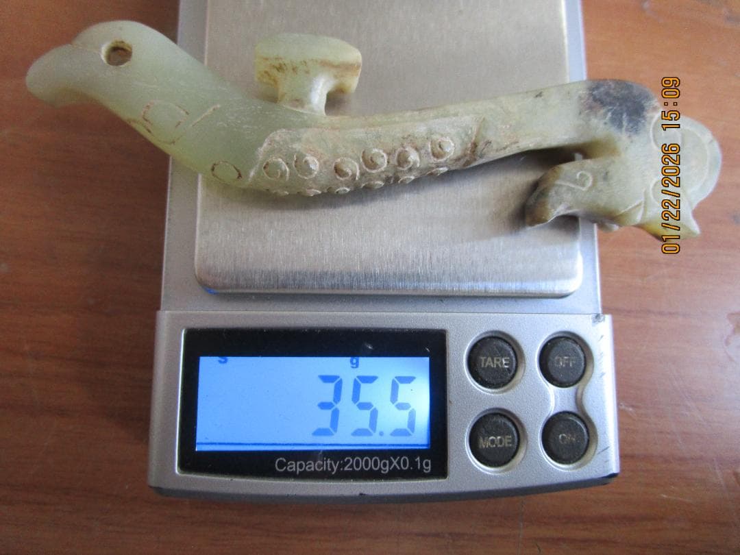 中国美術 たいこう 帯鉤帯締め 玉　石細工　彫り物　工芸品　１個