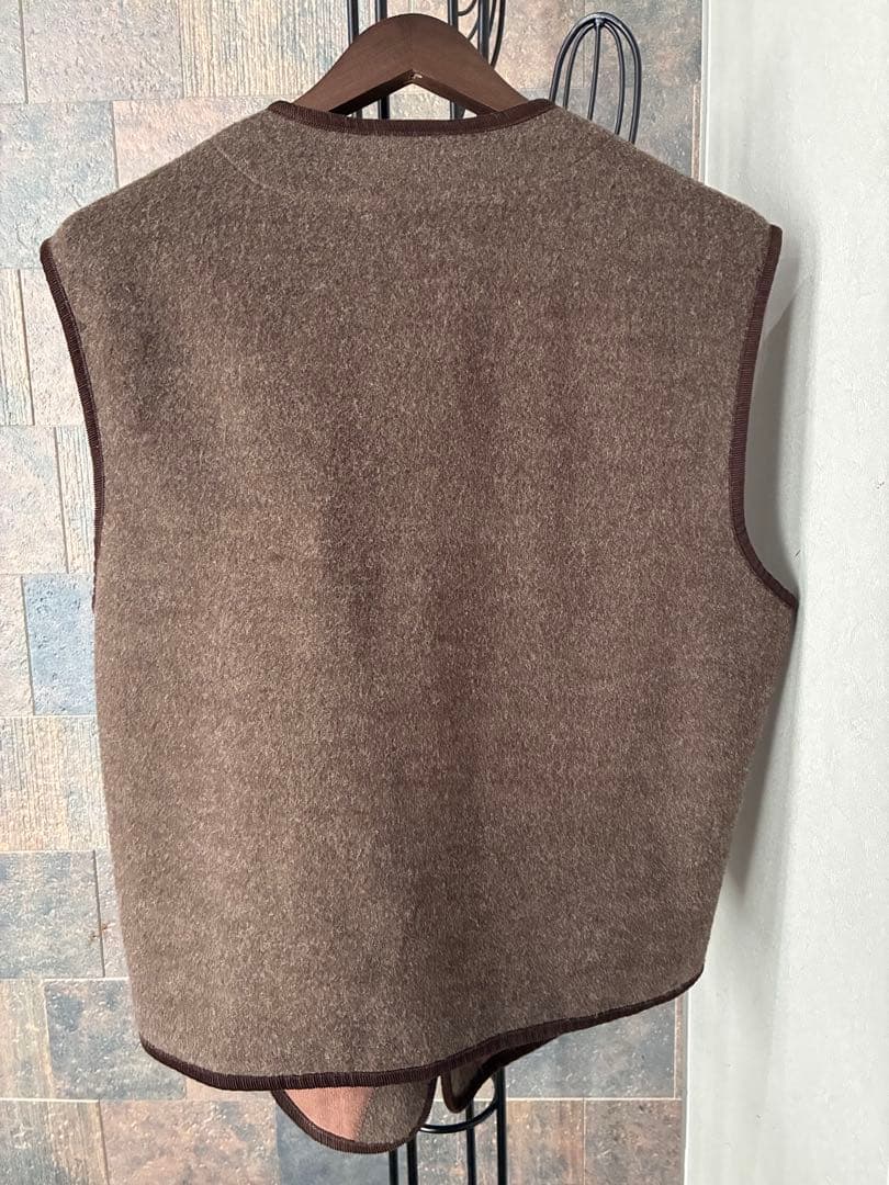 バーバリー　ウール　ベスト