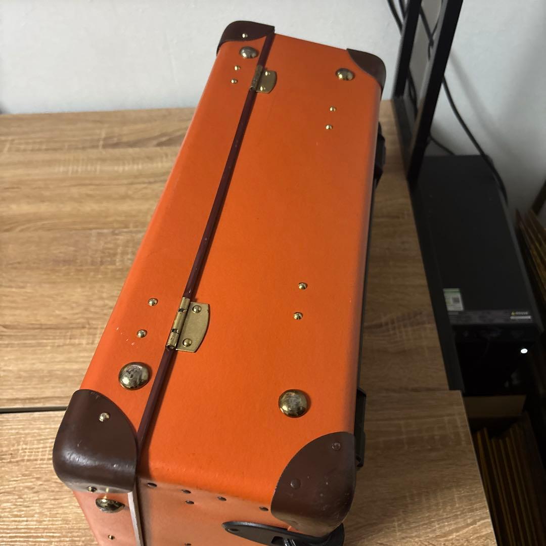 グローブトロッター　キャリーケース　オレンジ　2輪　状態普通　最安値