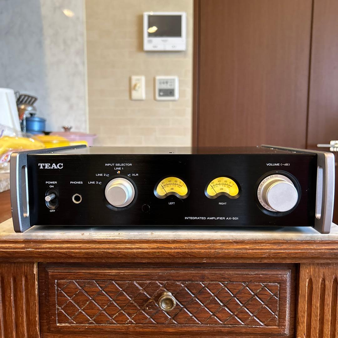 TEAC AX-501 プリメインアンプ XLRバランス入力装備 、リモコン付き