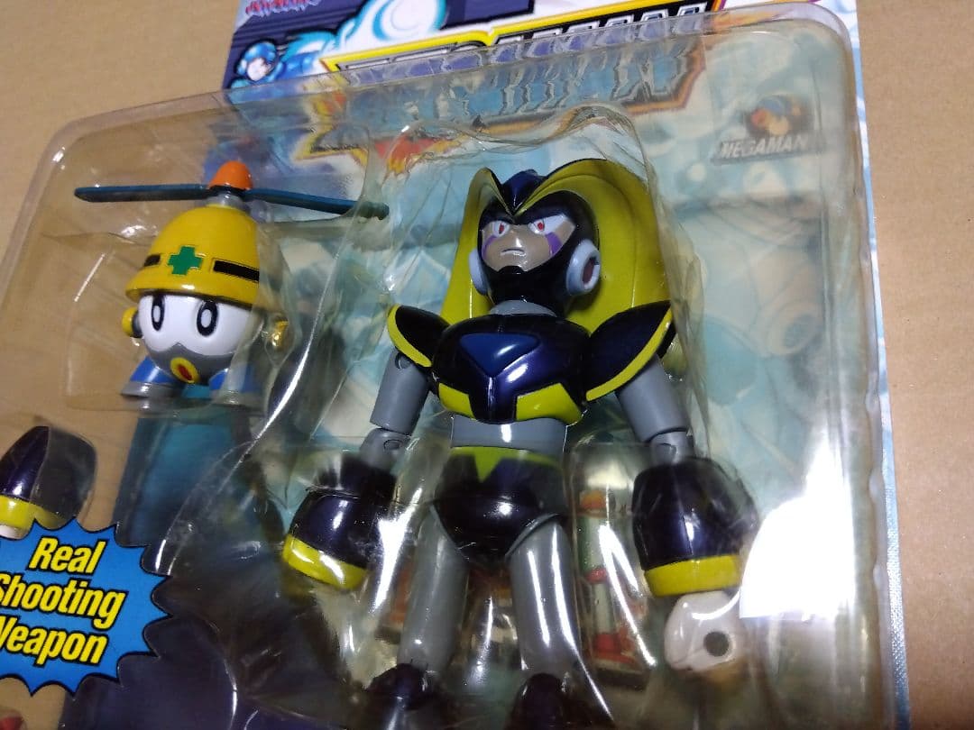 ロックマン　フォルテ　フィギュア　カプコン　ロックマンエグゼ