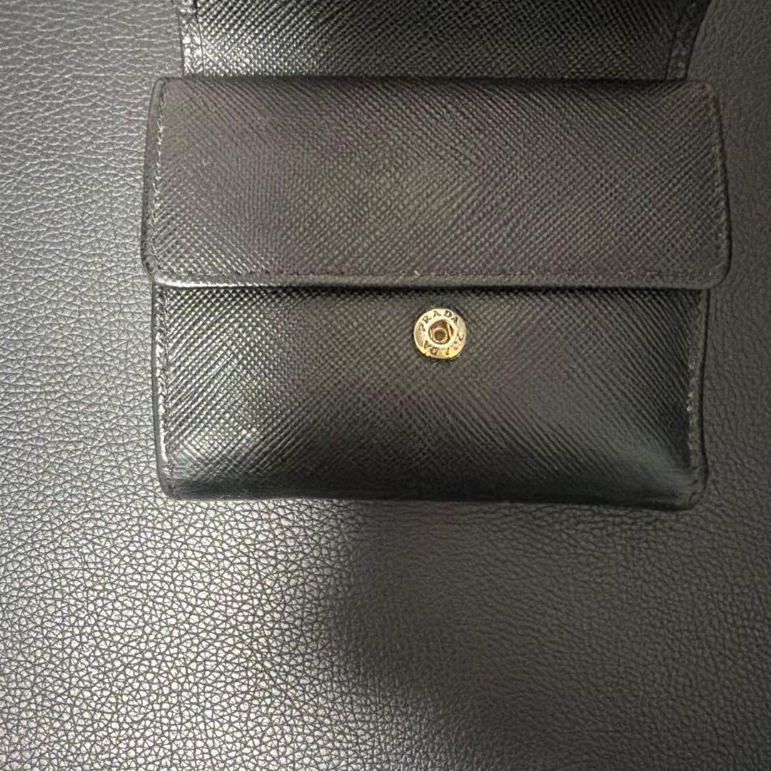 PRADA ブラック レザー 三つ折り財布
