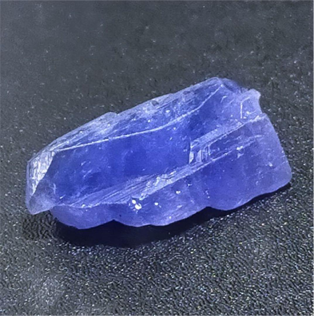 【タンザニア/メレラニ産】非加熱タンザナイト結晶④