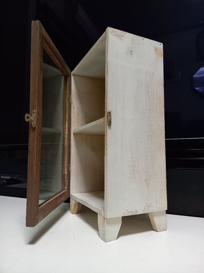 フレンチ　シャビー　ウッド　ディスプレイ　卓上　ソーダガラス　ショーケース