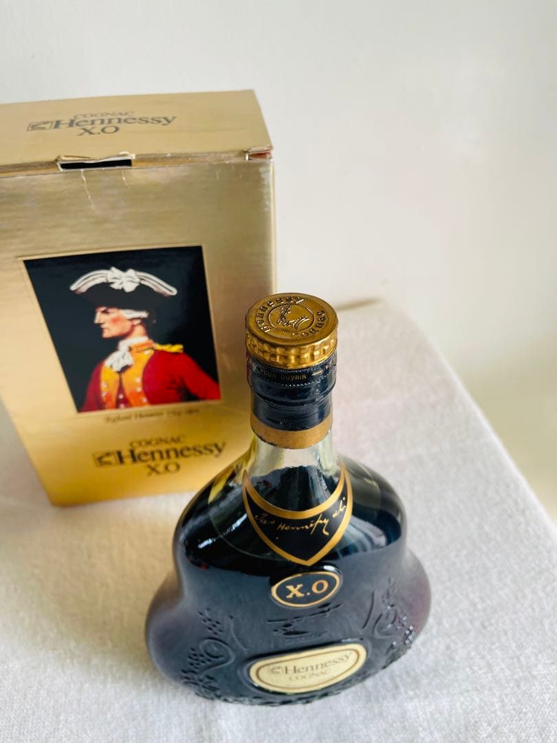 ヘネシー XO 金キャップ グリーンボトル 700ml 【古酒】