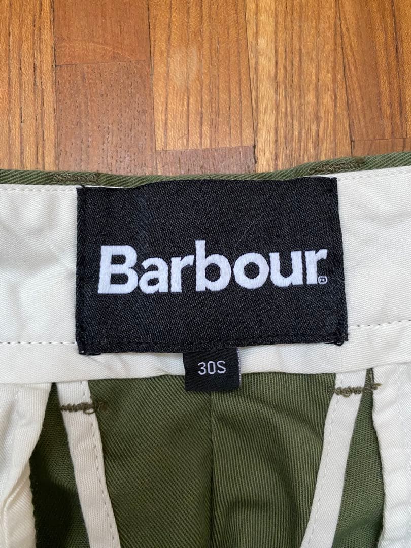 Barbour ted チノパン（リラックスフィット）