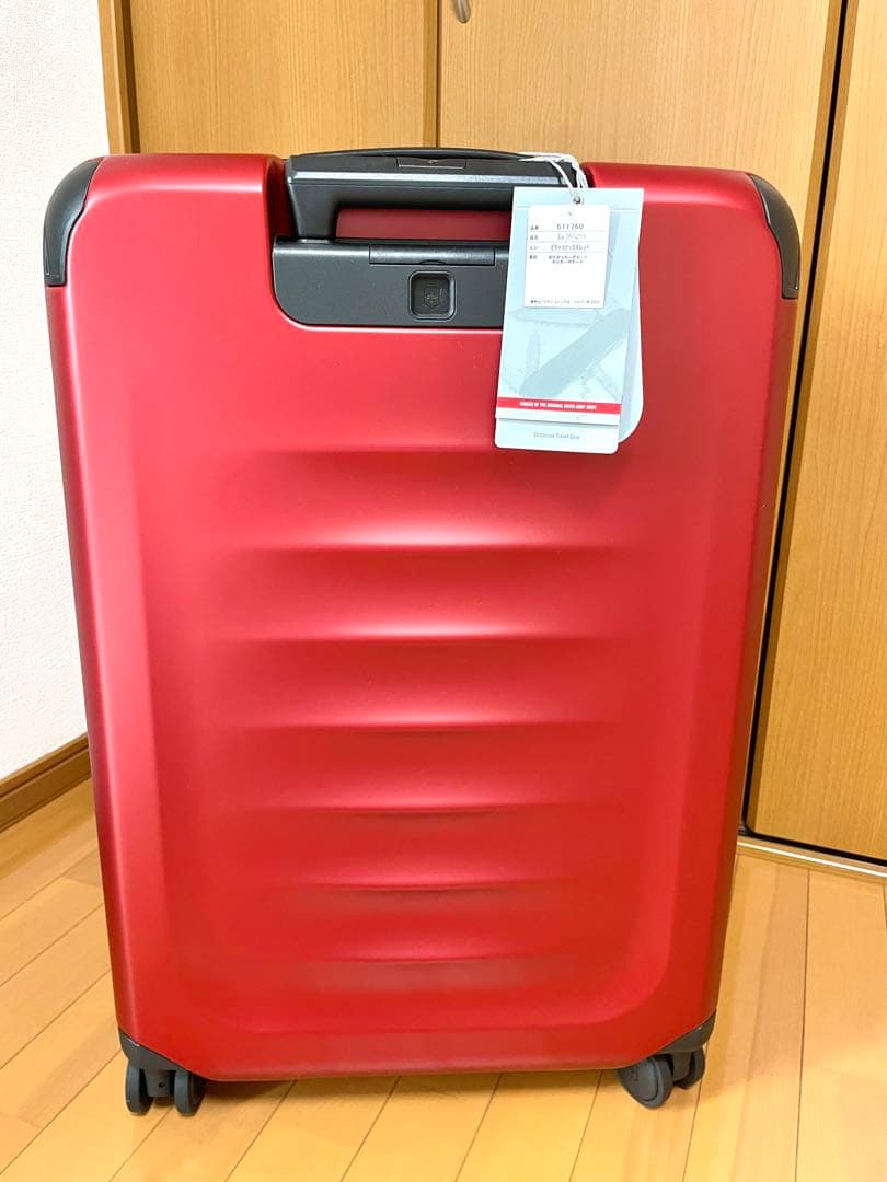 め*ぐ様 【新品・未使用】訳あり⭐︎ビクトリノックス スーツケース 81L