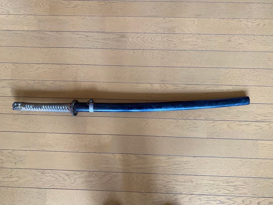 か*る様 軍刀(刀身なし)2本と刀掛け、矢筒(矢3本付)