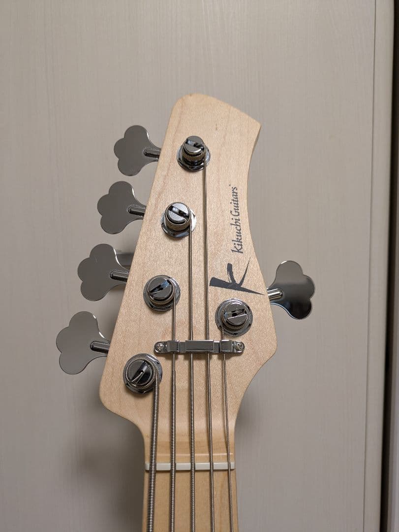 Kikuchi Hermes MV 5Ash/Maple 5弦ベース