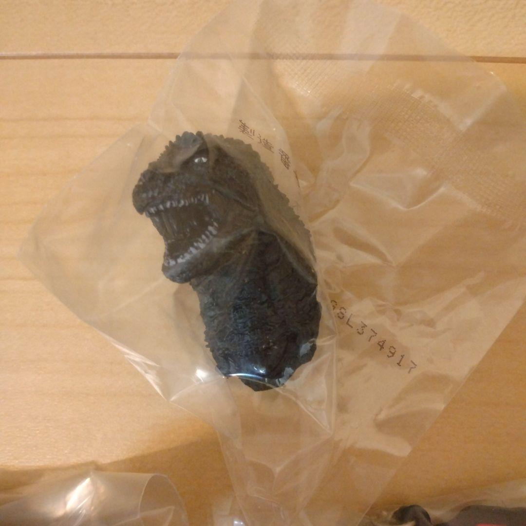 一番くじ　ゴジラ　D賞　メカゴジ(1975)MONSTERLISE　マグネット他