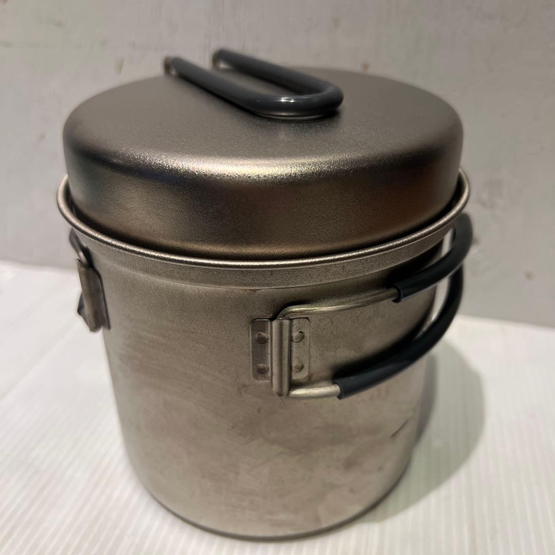 キャンプ用品　EPIgas チタンコンロ　ランプ　飯盒　３点　まとめ　アウトドア