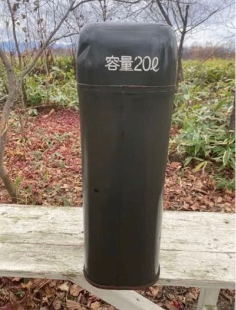 JGSDF OD カラー携行缶　ジェリ缶　穴あり　ジャンク品