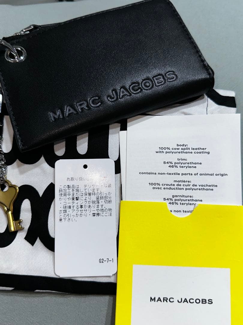 【美品】MARC JACOBS レザー  ケース