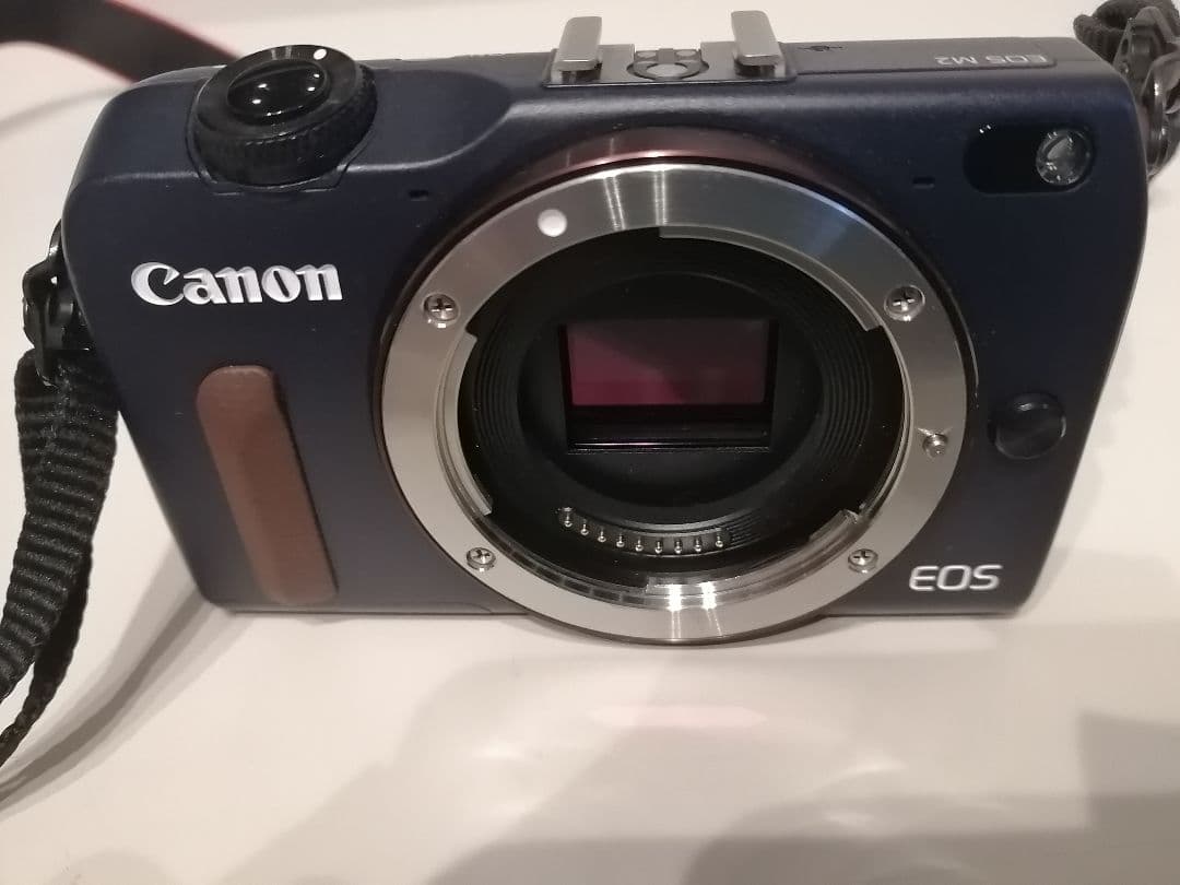 Canon EOS M2 ミラーレス一眼カメラ EOS M2 ダブルレンズキット