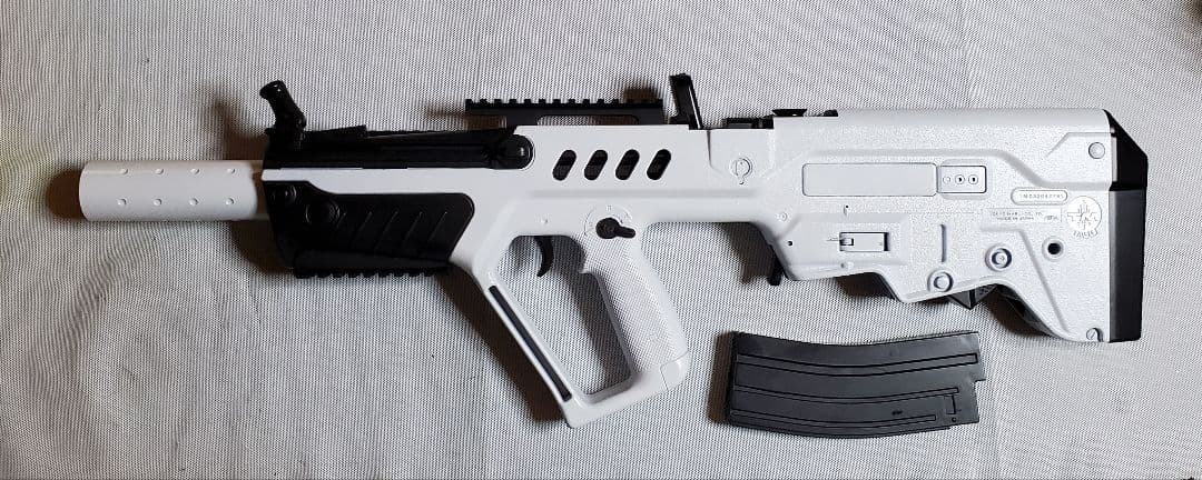 東京マルイ　タボール21　ホワイトサイレンサー　カスタム電動ガンボーイズ　10禁