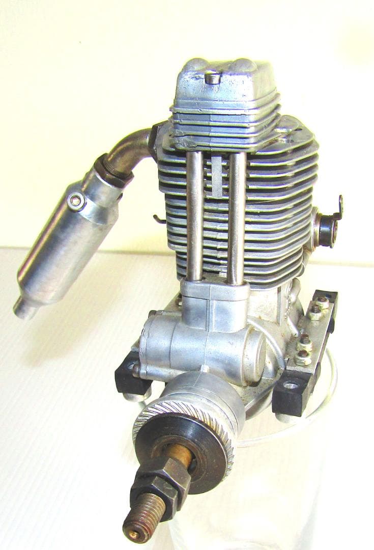 OS FS 91エンジン