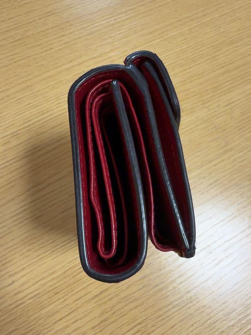 フェンディ 三つ折り財布 エフイズ FFロゴ エンボス レザー バイカラーレッド