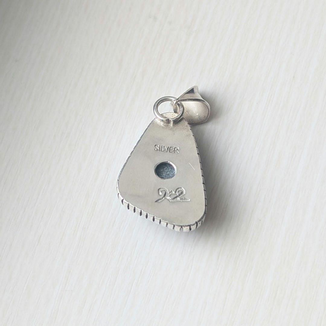 ハンドメイドの入りコン沢翡翠のペンダントトップ