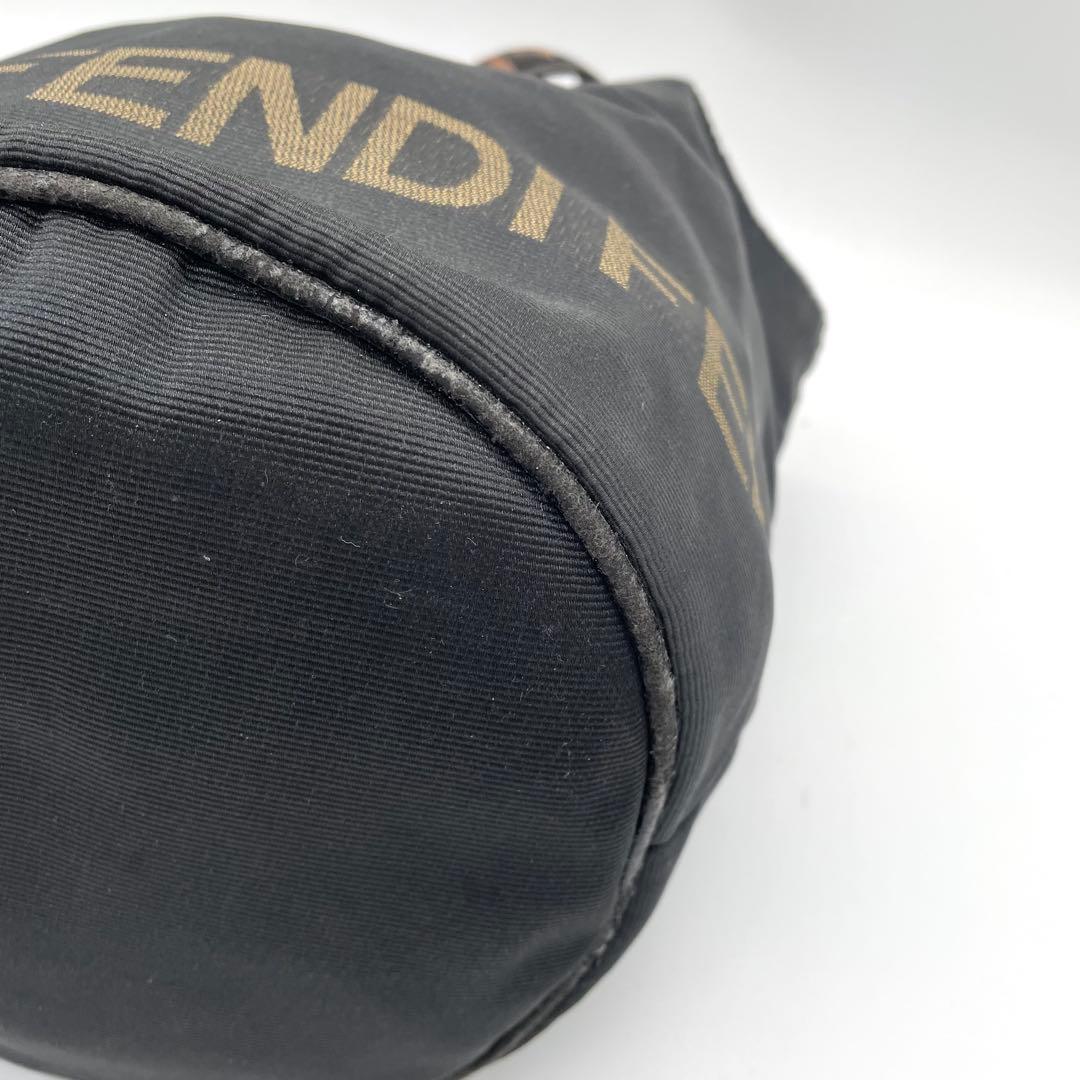 【美品】フェンディ　ミニトート　ハンドバッグ　ナイロン　バケット型　ロゴライン