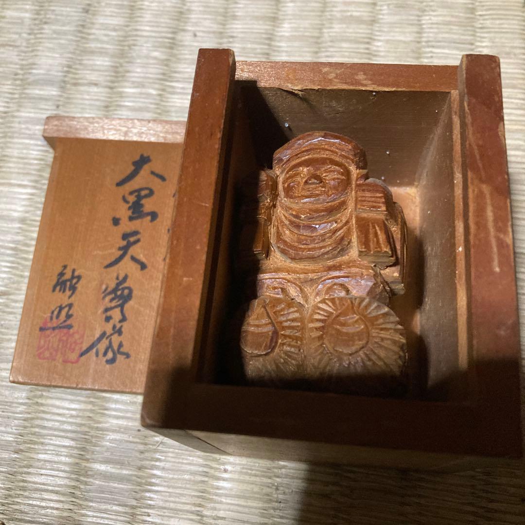 大黒天 木製彫刻 箱入り　着払いでお願いします。