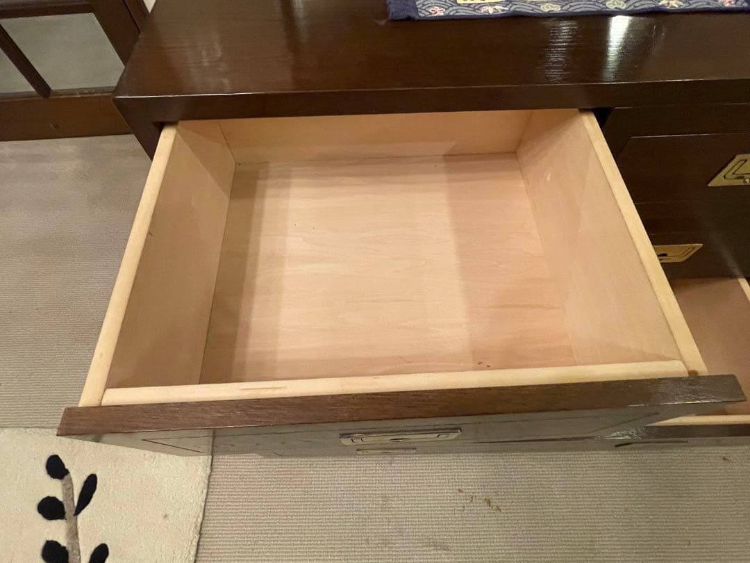 希少　カリモク　最高ランクのドマーニ　 チェスト