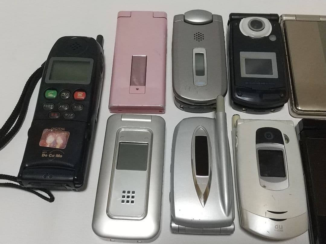 中古携帯電話セット ガラケー 15台