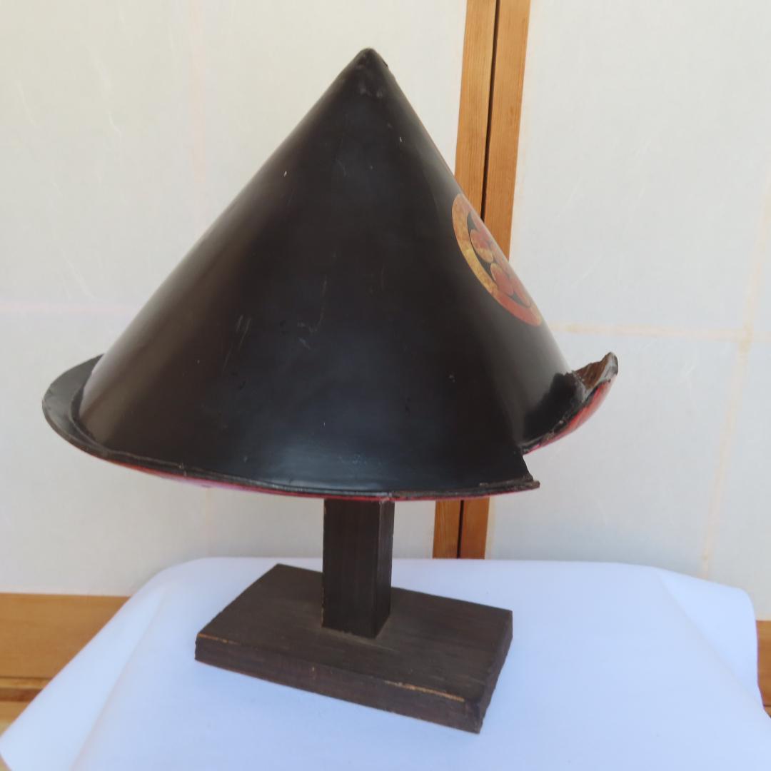 丸に九曜紋陣笠　トンキョ帽