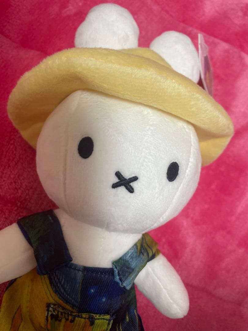 ゴッホ展　ミッフィー ぬいぐるみ　夜のカフェテラス