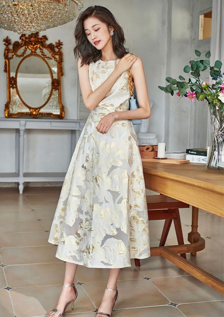 オーガンジーフラワー刺繍ワンピース・M