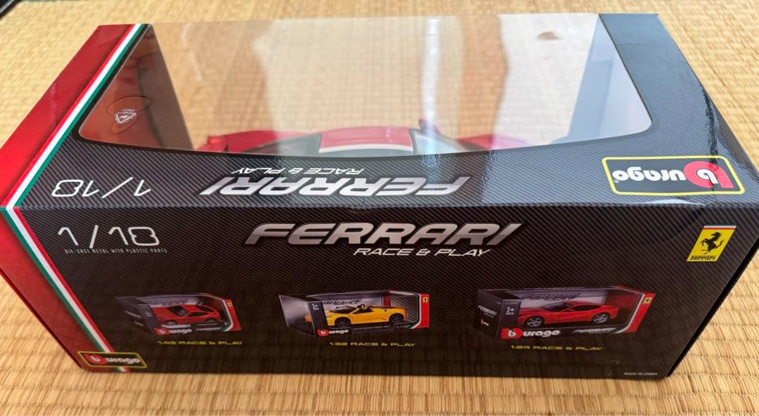 ミニカー burago Ferrari 458 Speciale 1/18