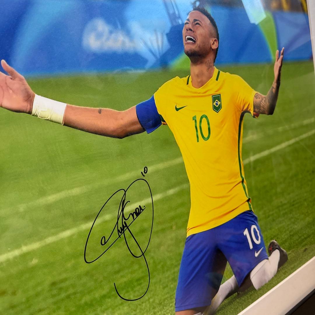 【証明書付】ネイマール　直筆サイン入りポスター