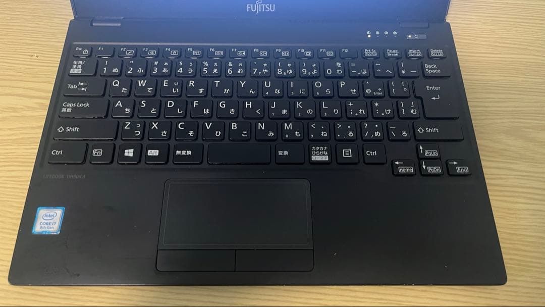 Windowsノート本体 Fujitsu Lifebook UH90/C3 Core i7-8565U