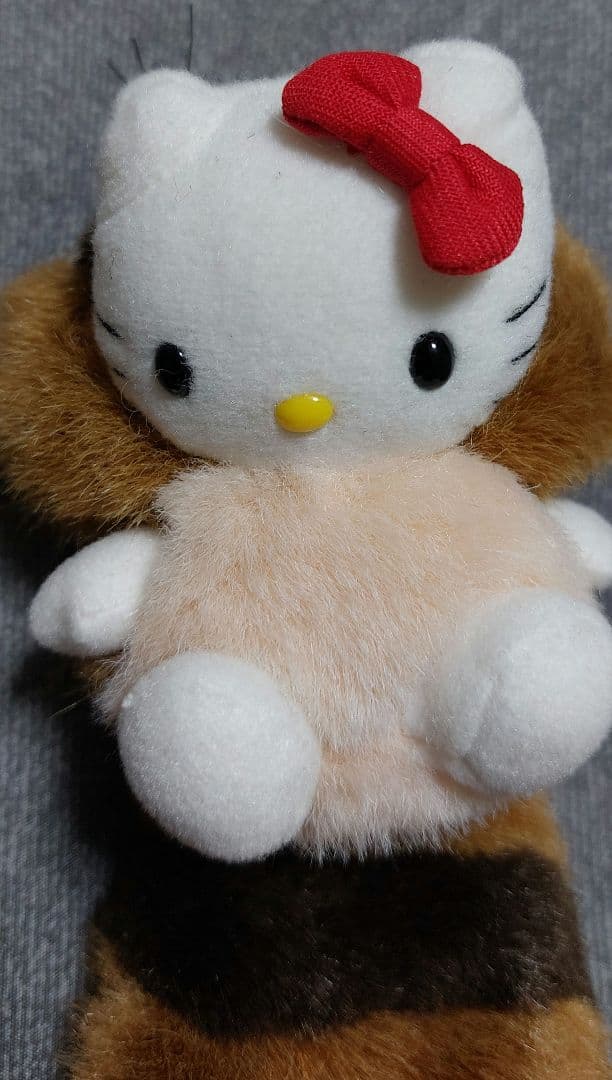 ハローキティ2002年冬期限定 しっぽ倶楽部 レッサーパンダぬいぐるみ 希少価値